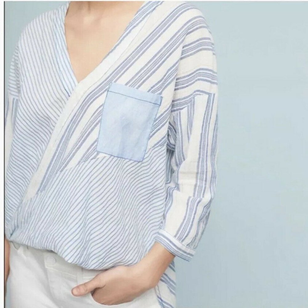 Anthropologie Holding Houses XSP White Blue Long S